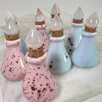 Small Urn, Little Urn, Small Keepsake, Tiny Bottle, Little Cremation Urn, Tiny Urn, Small Pet Urn, Little Urn, Ceramic Urn for Ashes